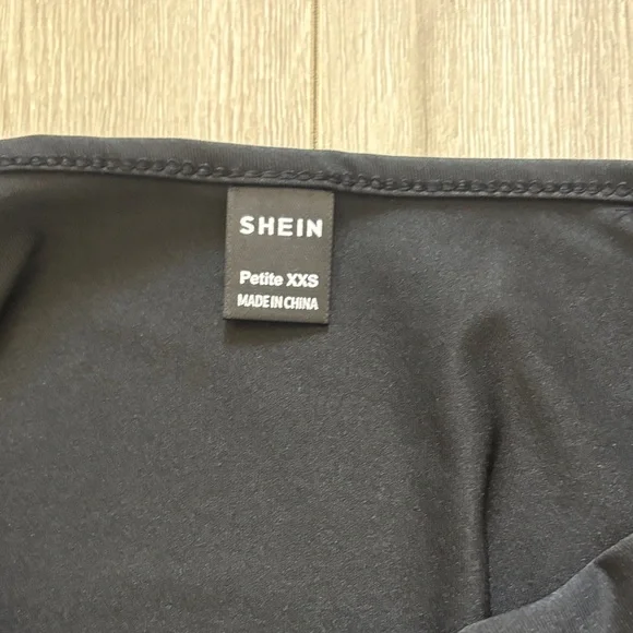 SHEIN Black Ruched Mini Dress - Picture 3 of 3